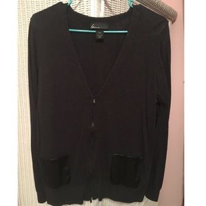Zip up Black sweater/Cardigan with leather pockets